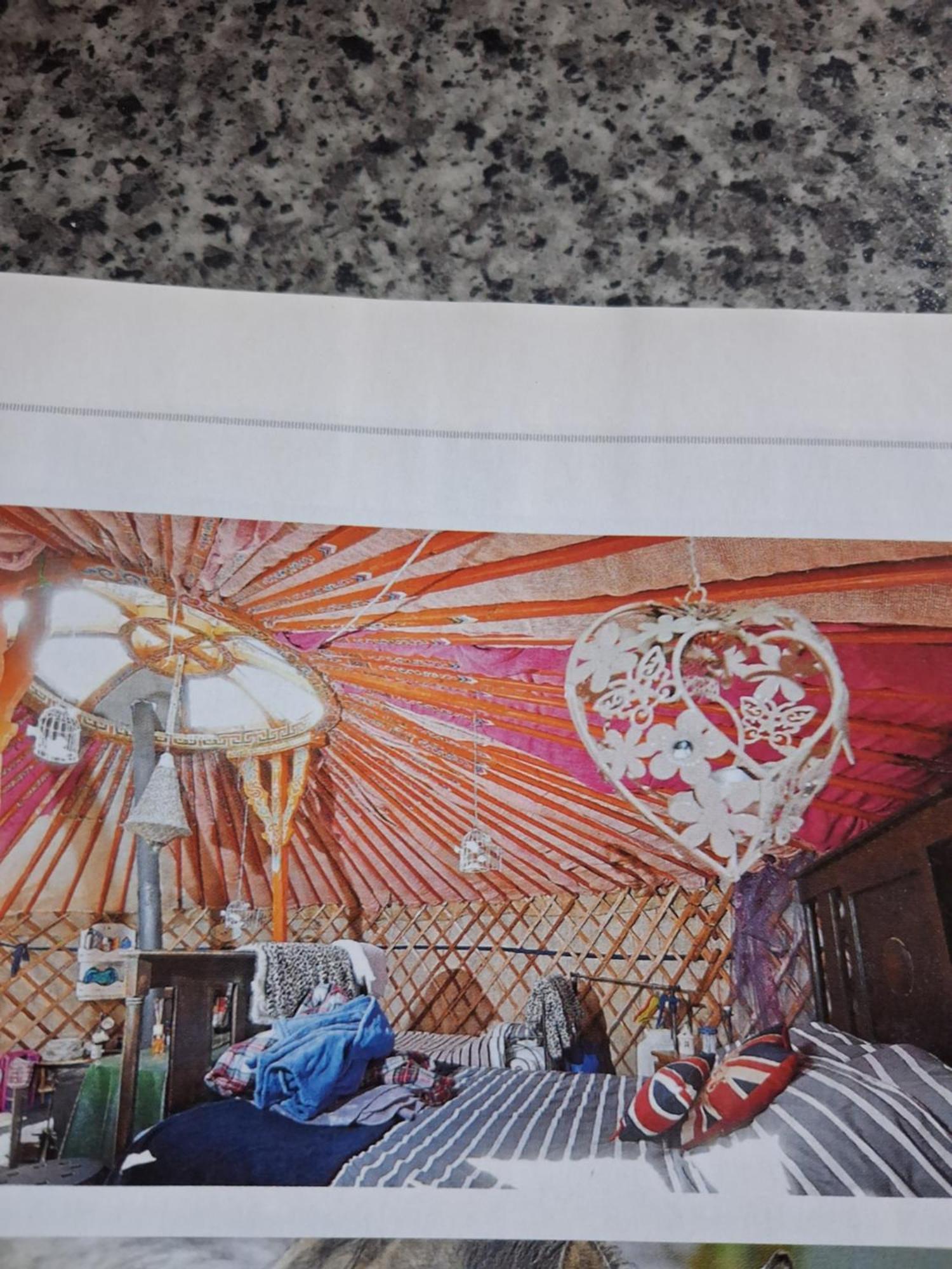 Hotel Glamping West Midlands à Enville Extérieur photo